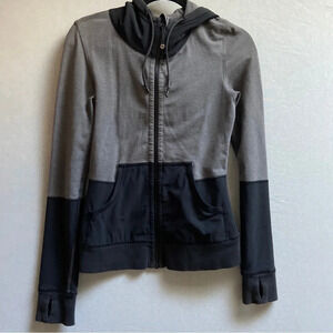 Lululemon Athletica Voyage full zip Hoodie Sz S 16” PTP